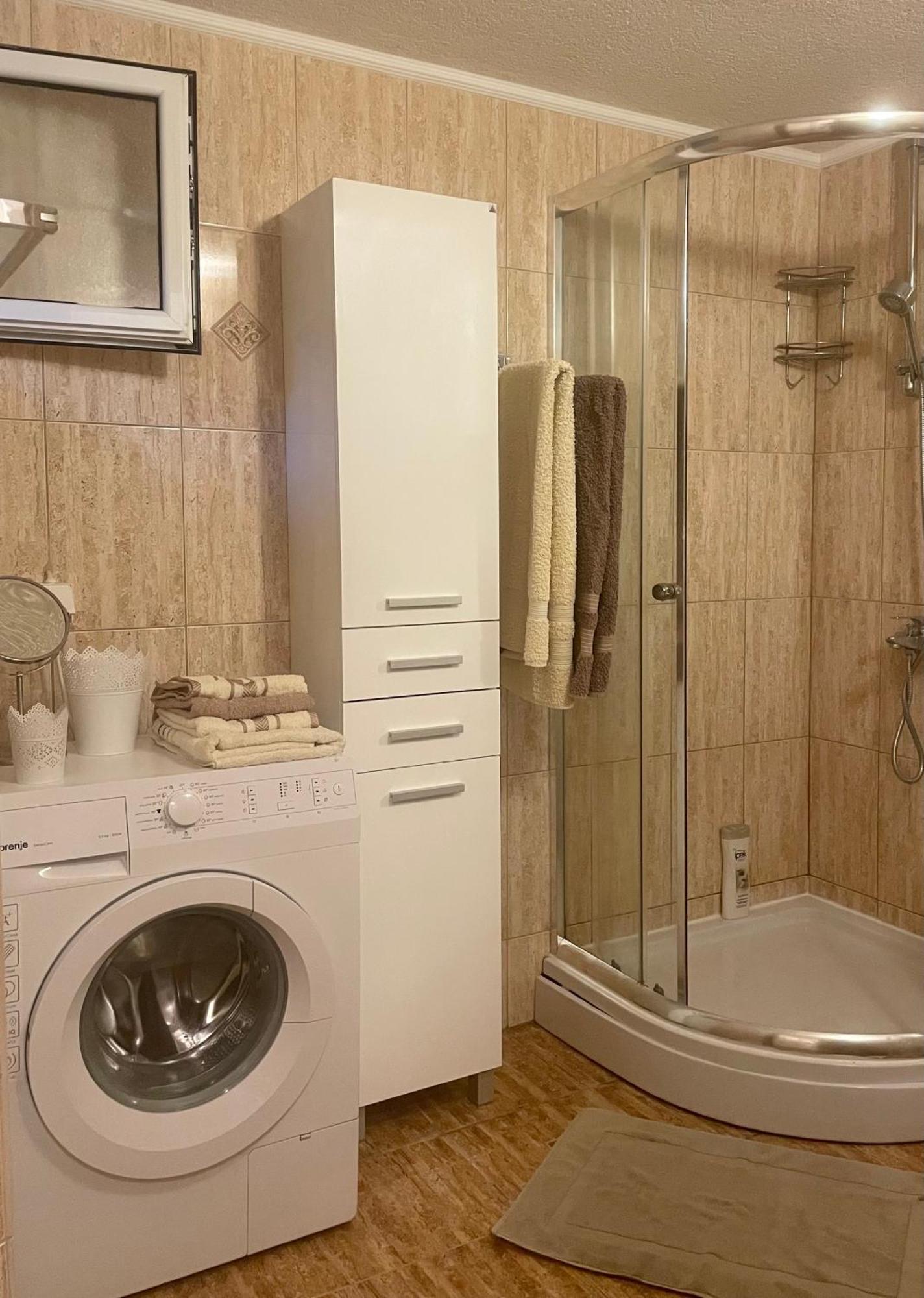 Anna Apartment Утєха Екстер'єр фото